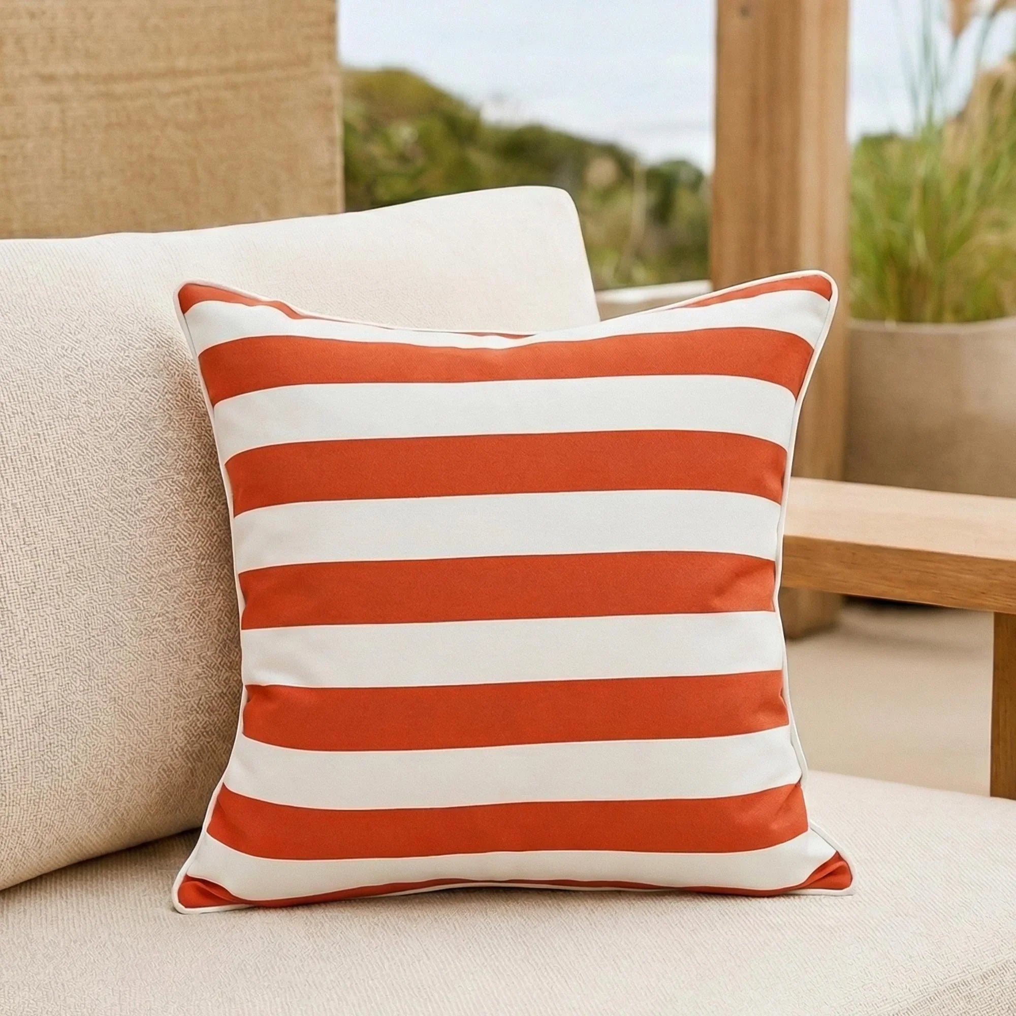 Orangegestreift